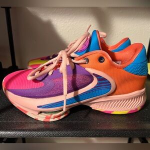 Nike Freak 4K basketball shoes women